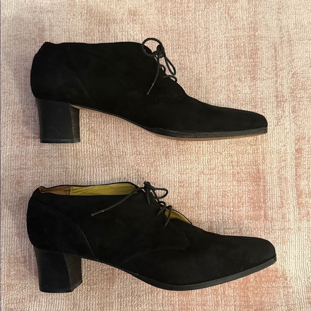 Joan & David Black Suede Women’s Oxfords - Picture 2 of 5